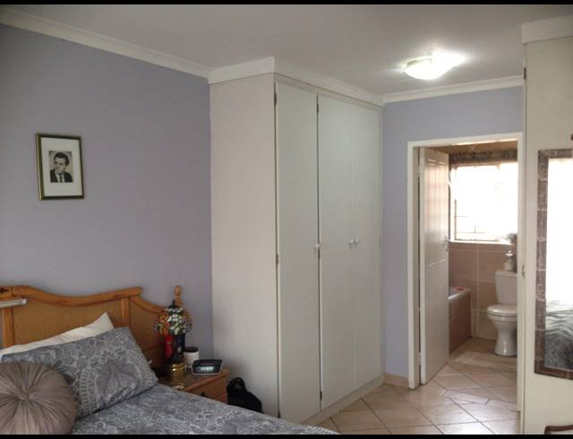 2 BEDROOM TOWNHOUSE SOLD IN SINOVILLE